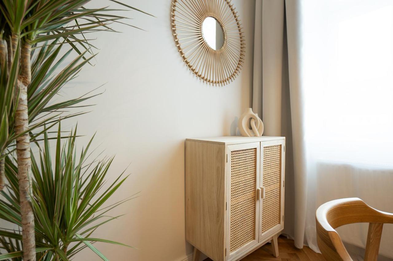Chic 94m2 With A King-size Bed * Wien