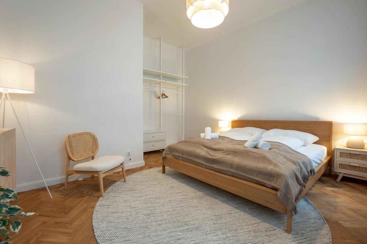 Chic 94m2 With A King-size Bed * Vienne