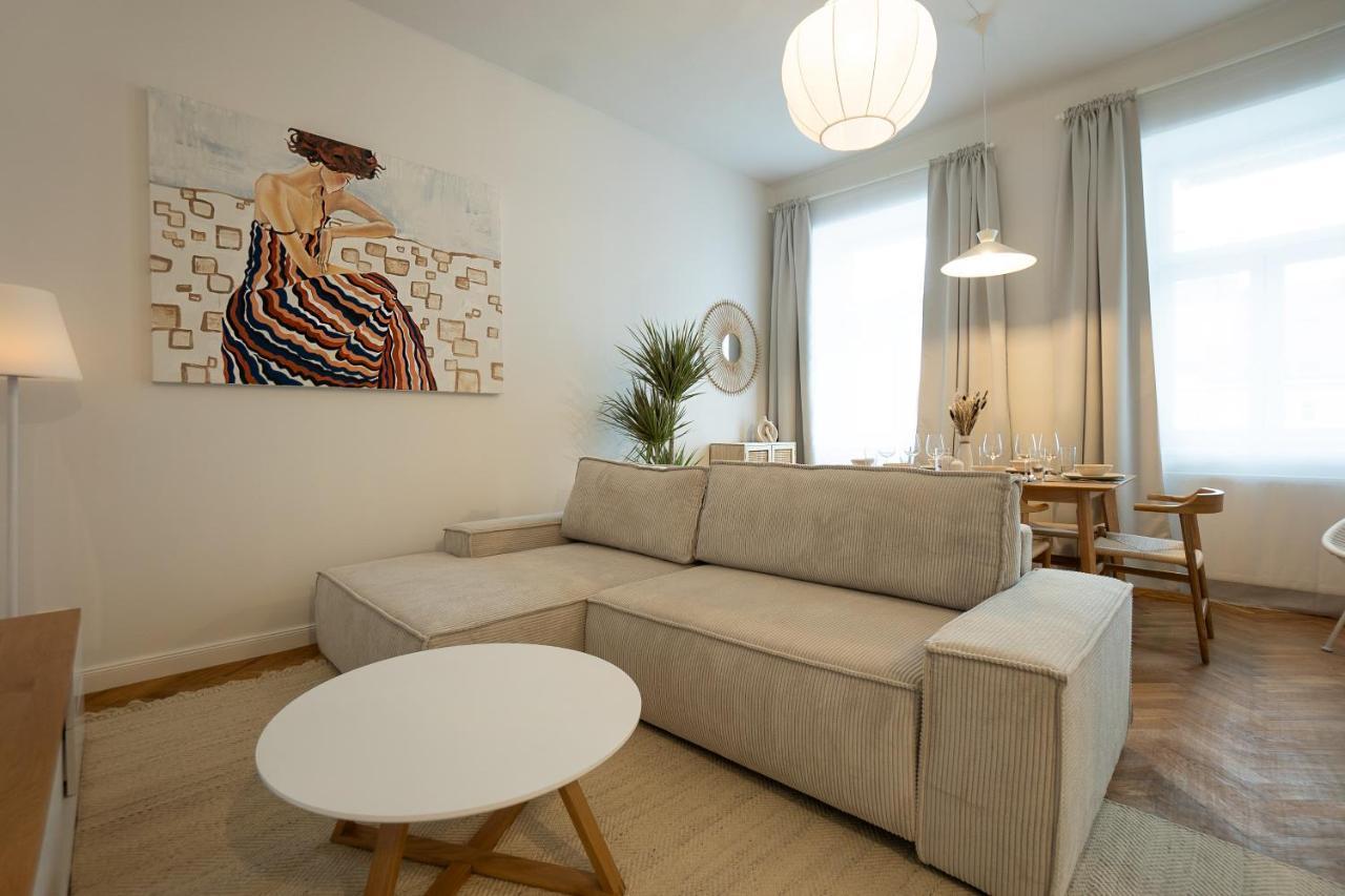 Chic 94m2 With A King-size Bed Appartement Vienne