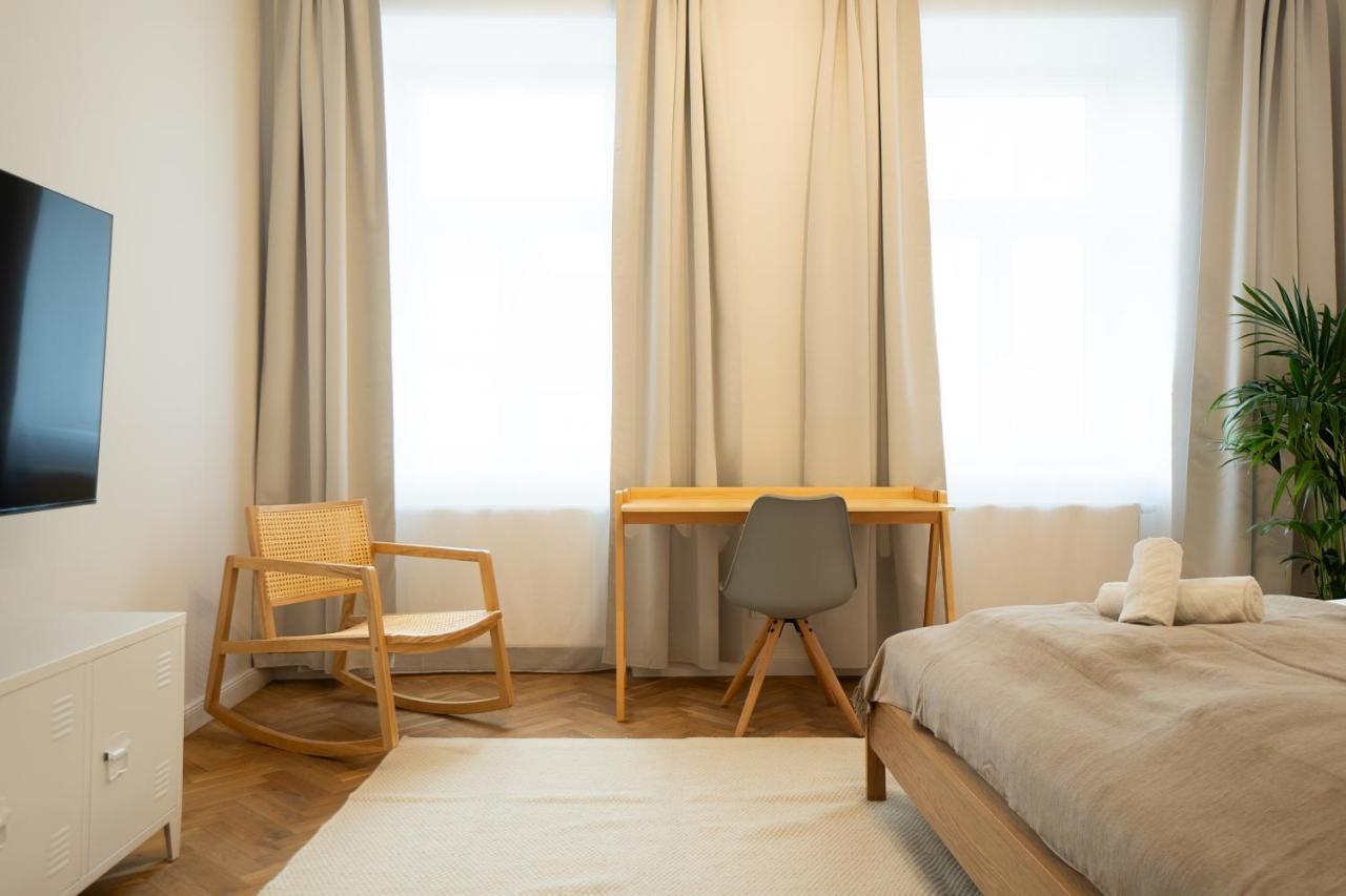 Chic 94m2 With A King-size Bed Appartement Vienne